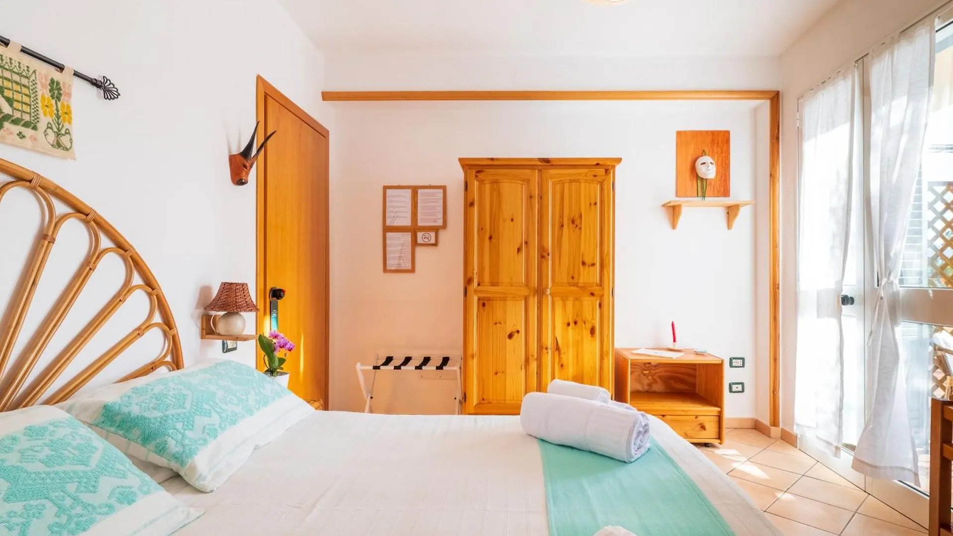 Domus De Janas Sul Mare Hotel Bari Sardo
