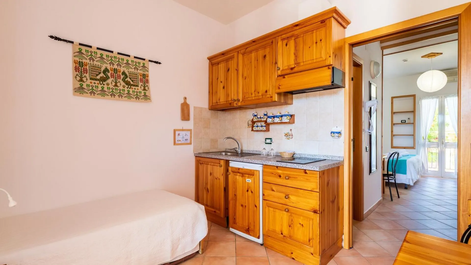 Domus De Janas Sul Mare Hotel Bari Sardo