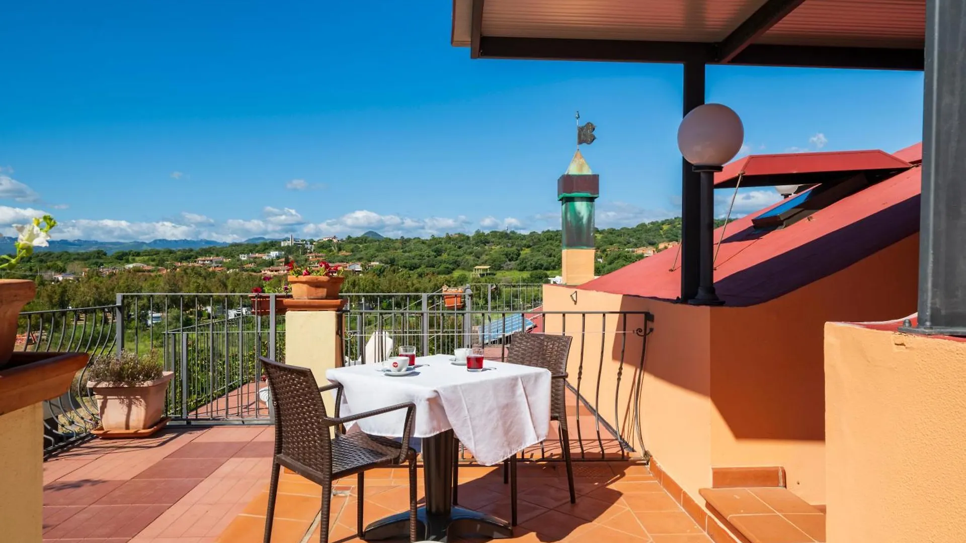 Domus De Janas Sul Mare Hotell Bari Sardo