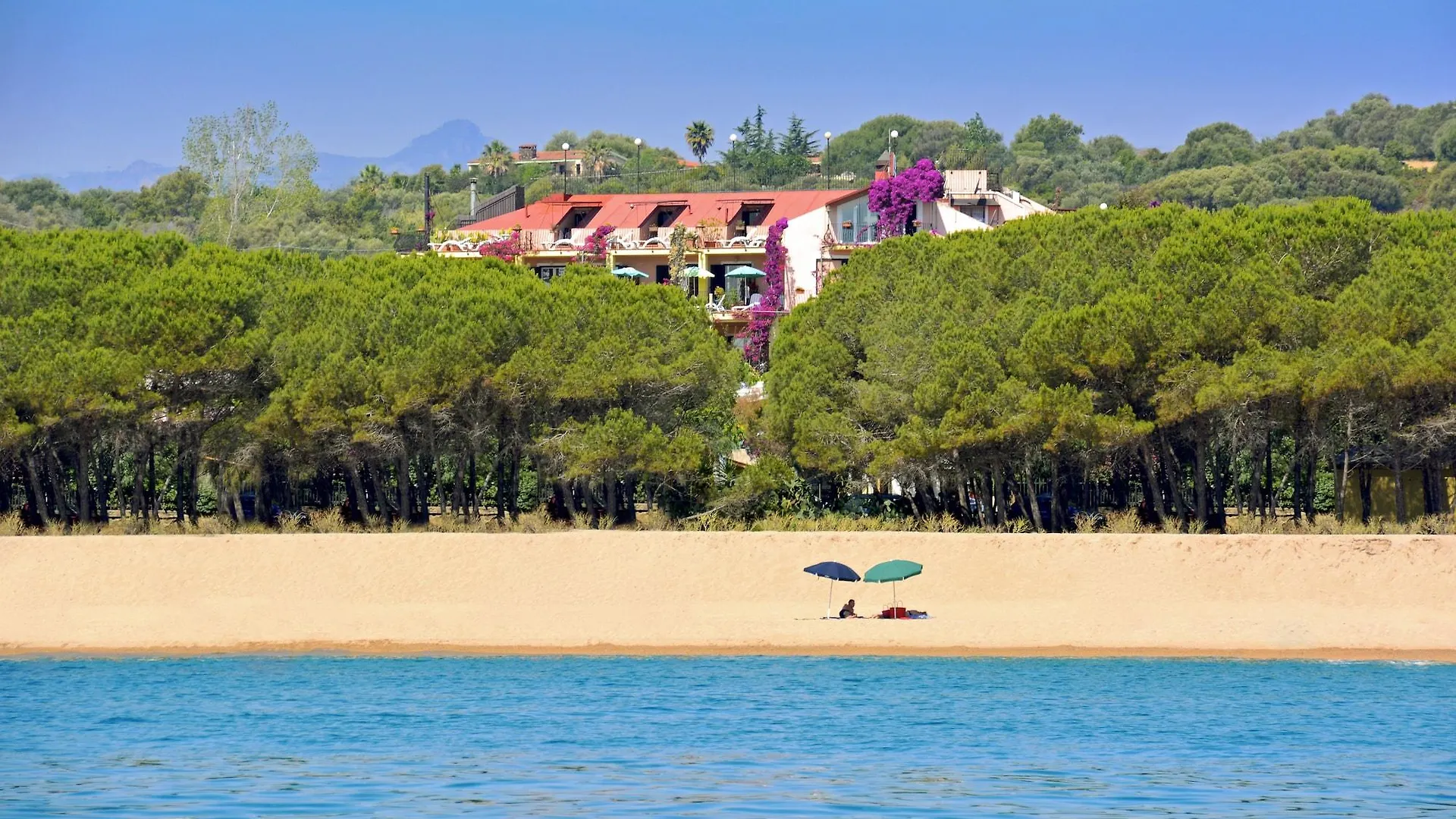 Domus De Janas Sul Mare Hotel Bari Sardo