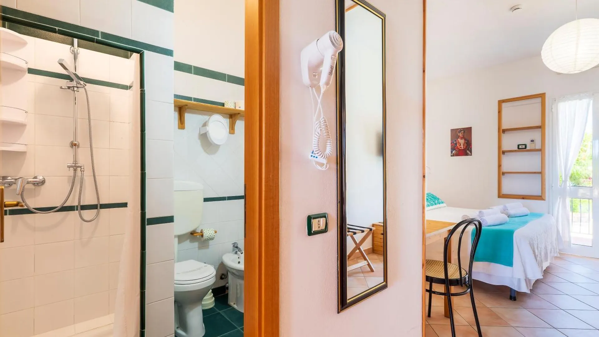 ***  Domus De Janas Sul Mare Hotel Bari Sardo Italië