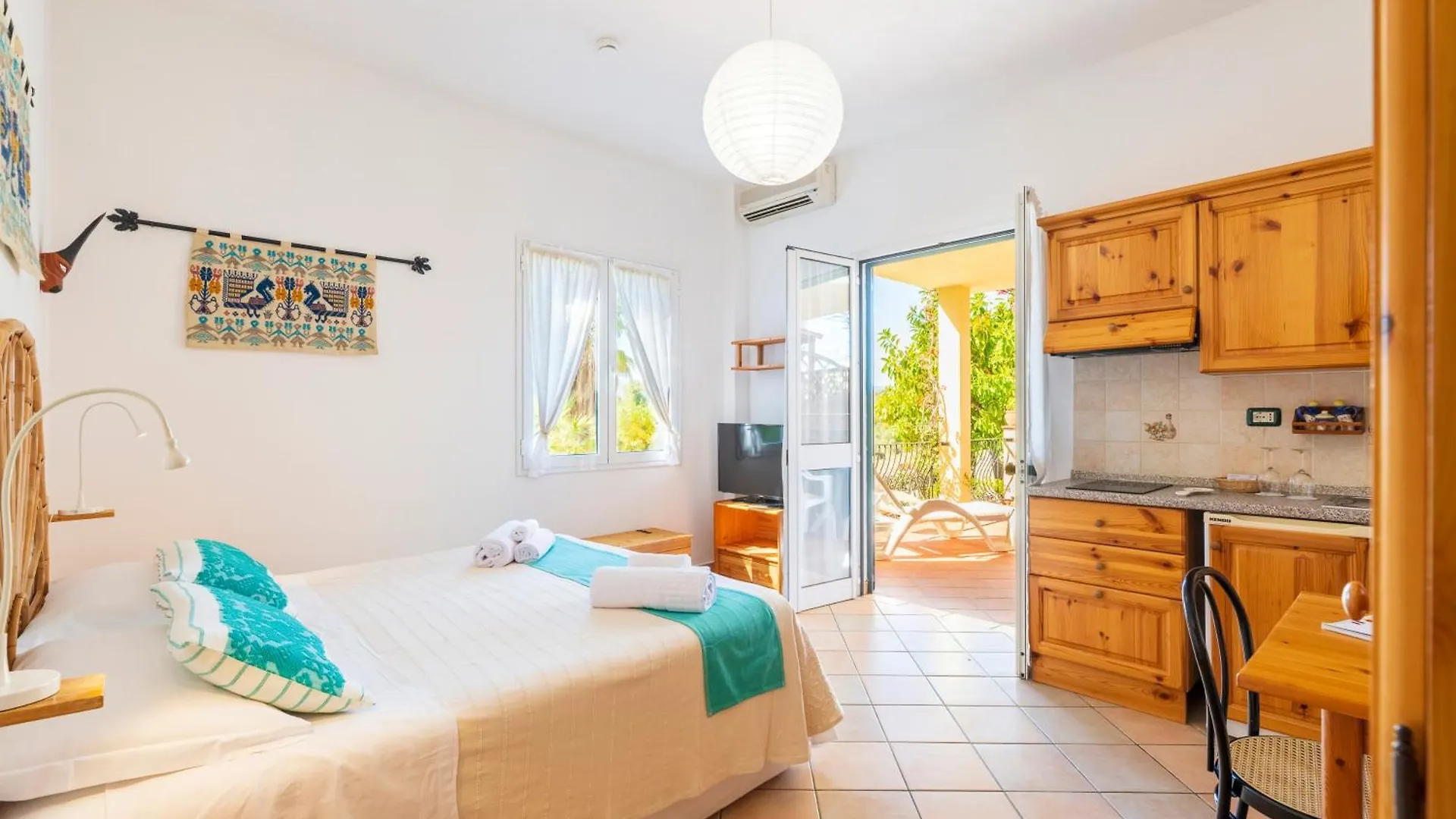 Domus De Janas Sul Mare Hotel Bari Sardo 3*,  Italië