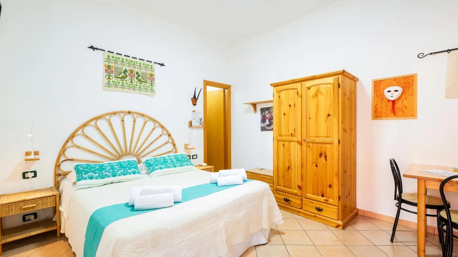 Domus De Janas Sul Mare Hotel Bari Sardo