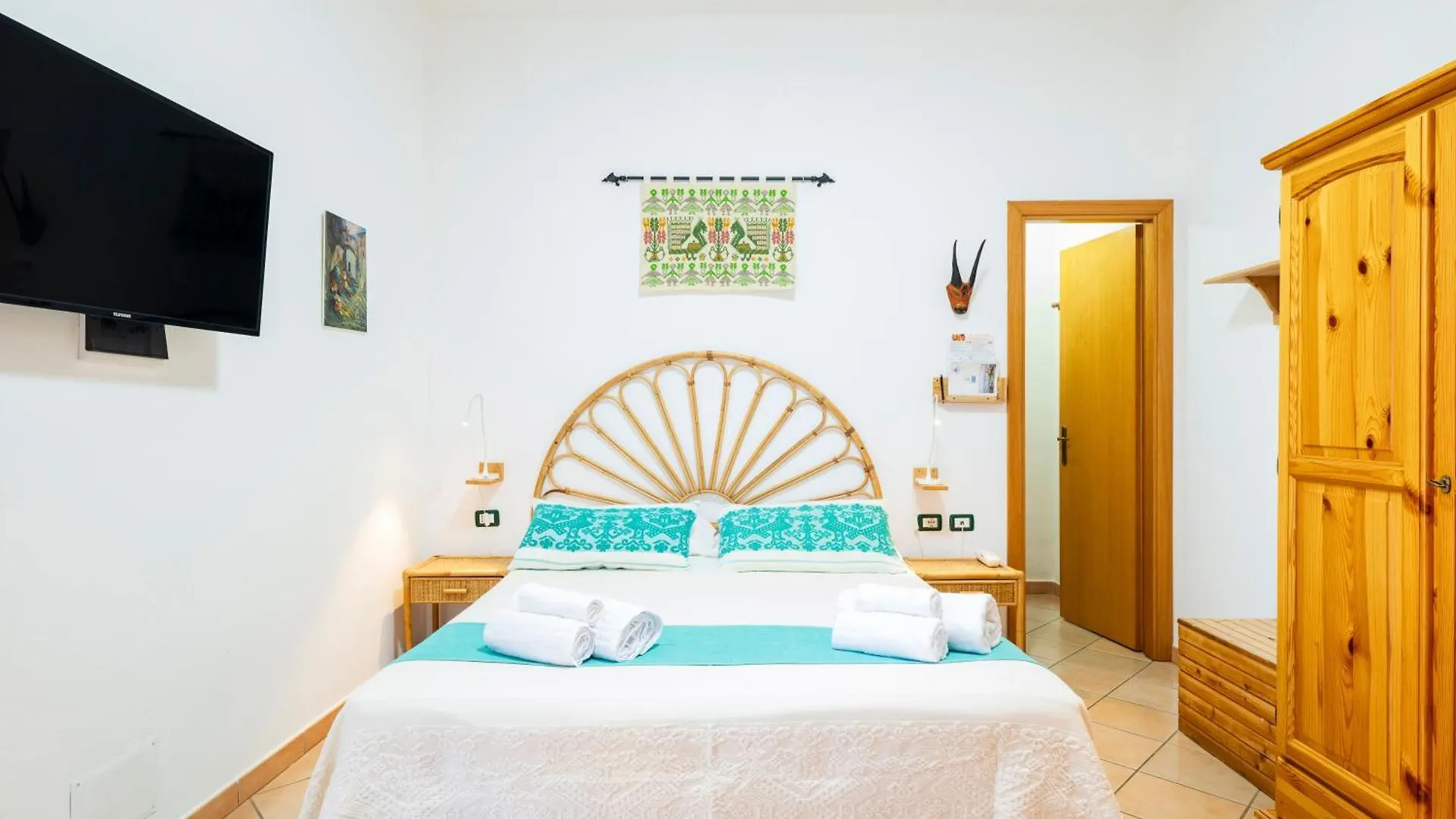 Domus De Janas Sul Mare Hotel Bari Sardo