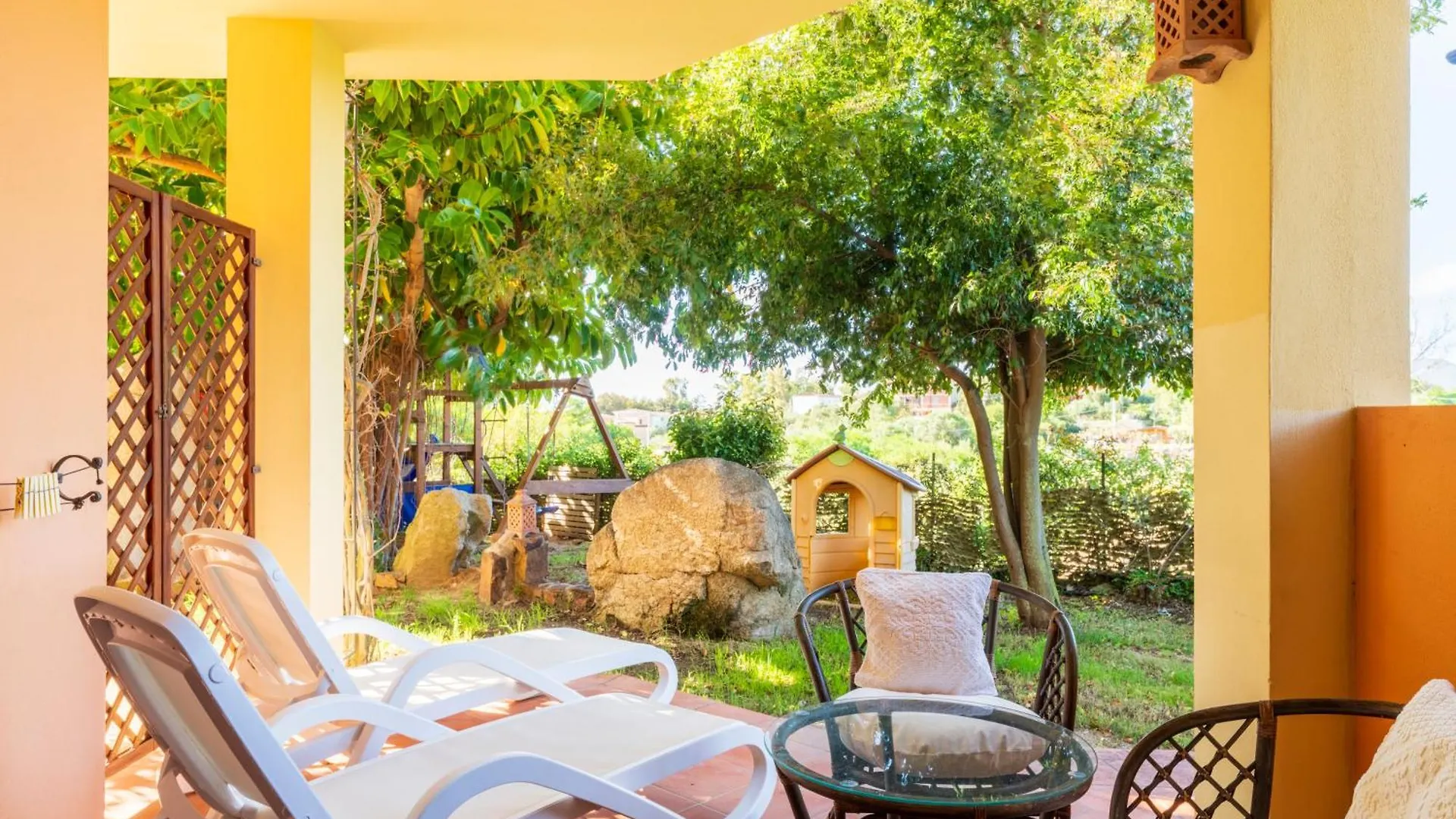 Domus De Janas Sul Mare Hotel Bari Sardo